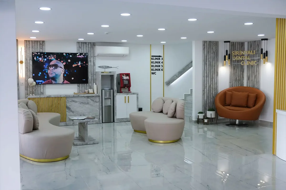 Şirinyalı Dental Clinic verified clinic photo